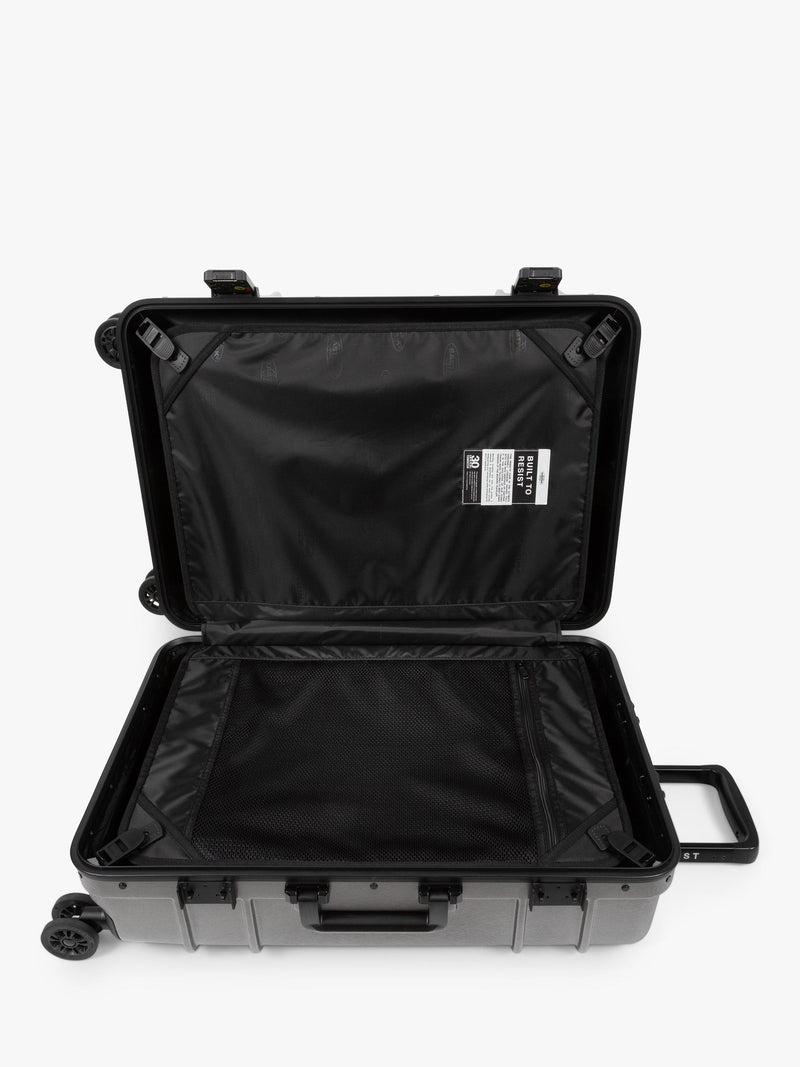Eastpak Resist'r medium suitcase 63L (British brand)