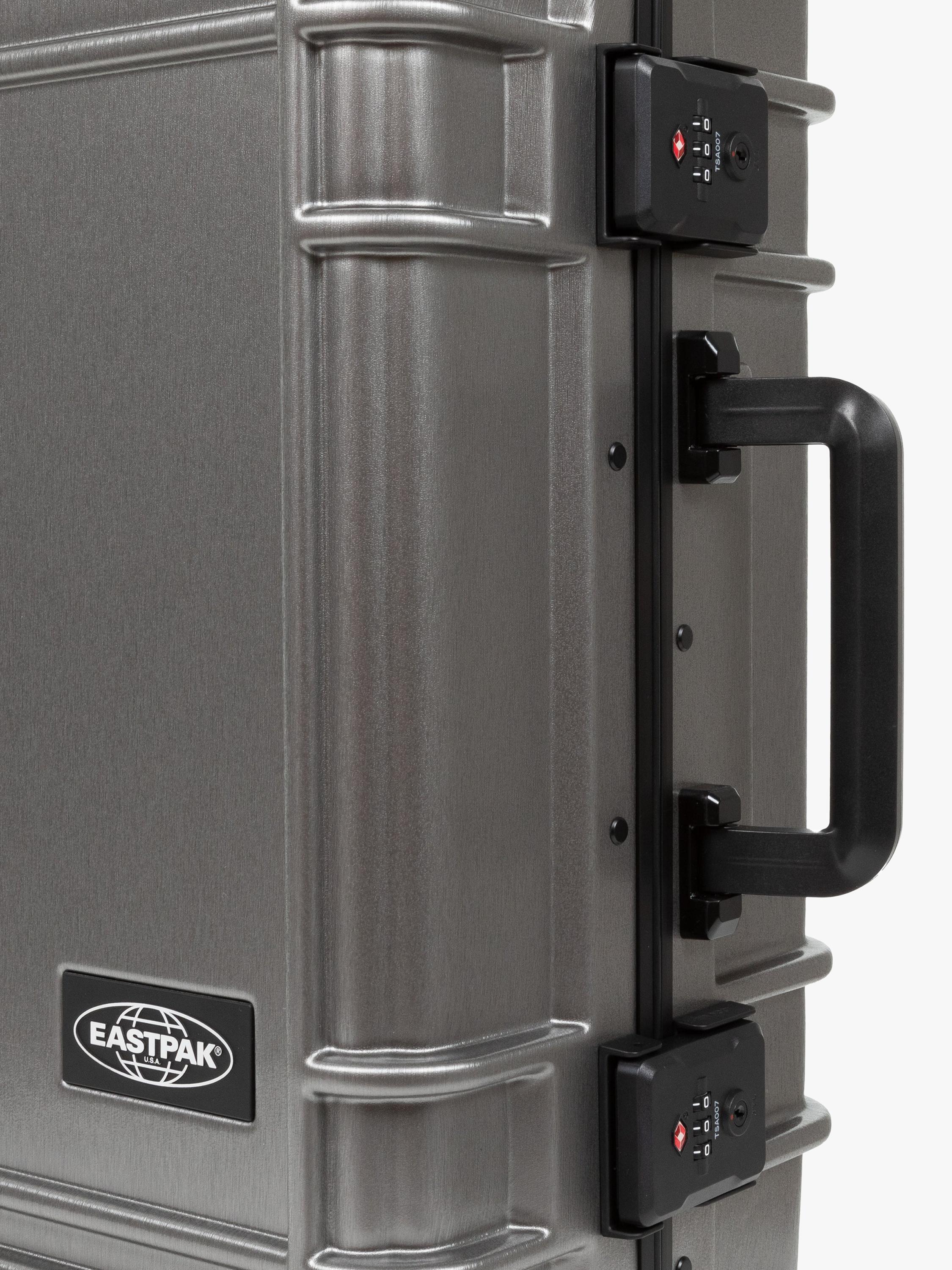 Eastpak Resist'R cabin case 34L black (British brand)