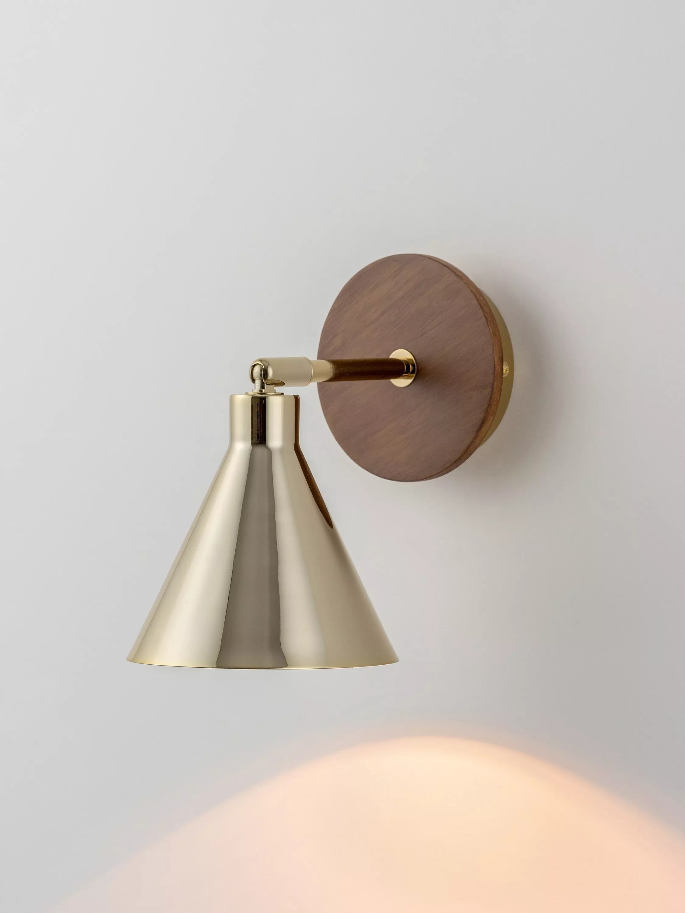 houseof adjustable cone wall light brass 20x13.5x13.5cm, imported from the UK