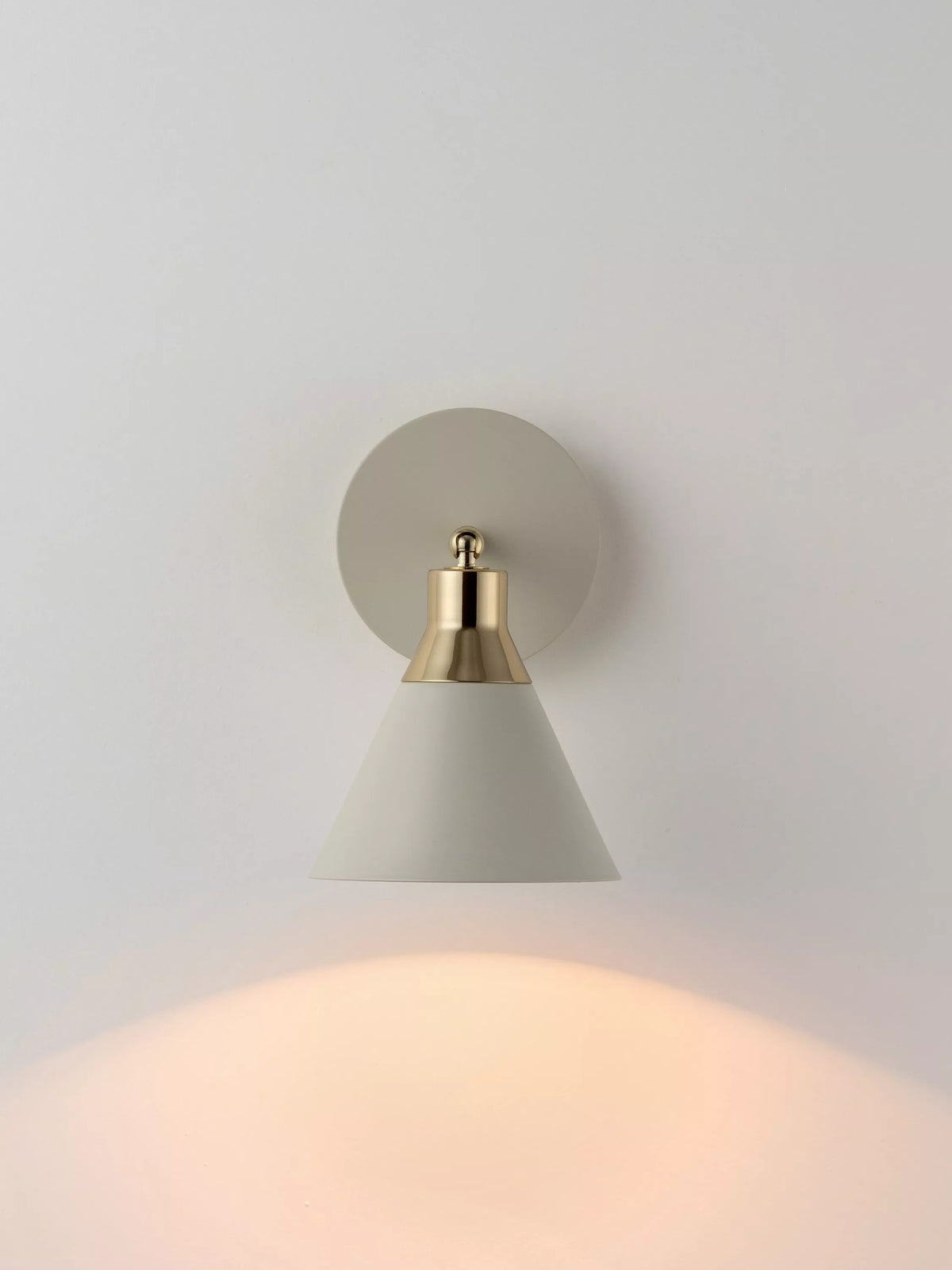 houseof adjustable cone wall light 20cm - British product