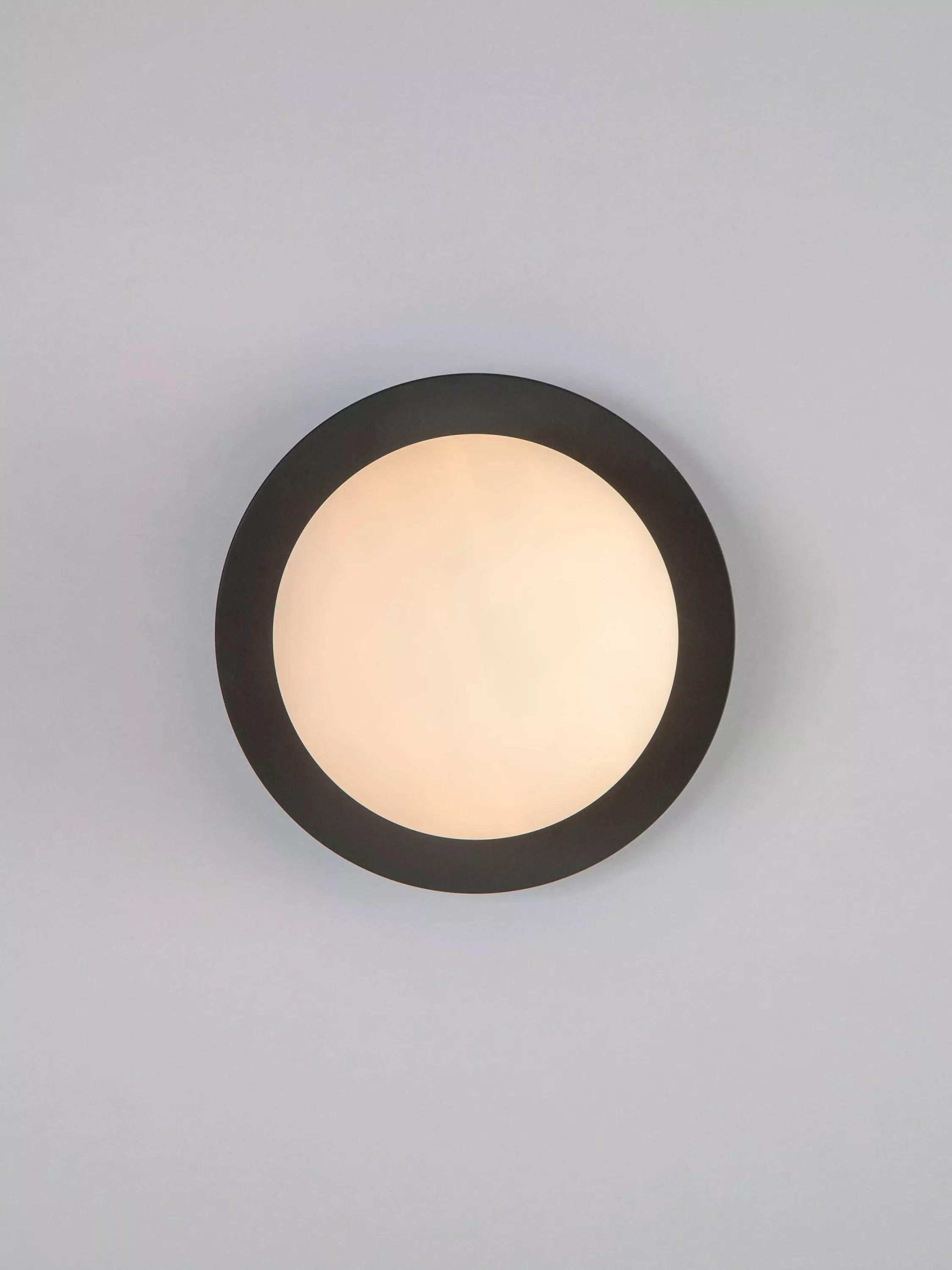 إضاءة حائط houseof Opal Disk للحمامات
