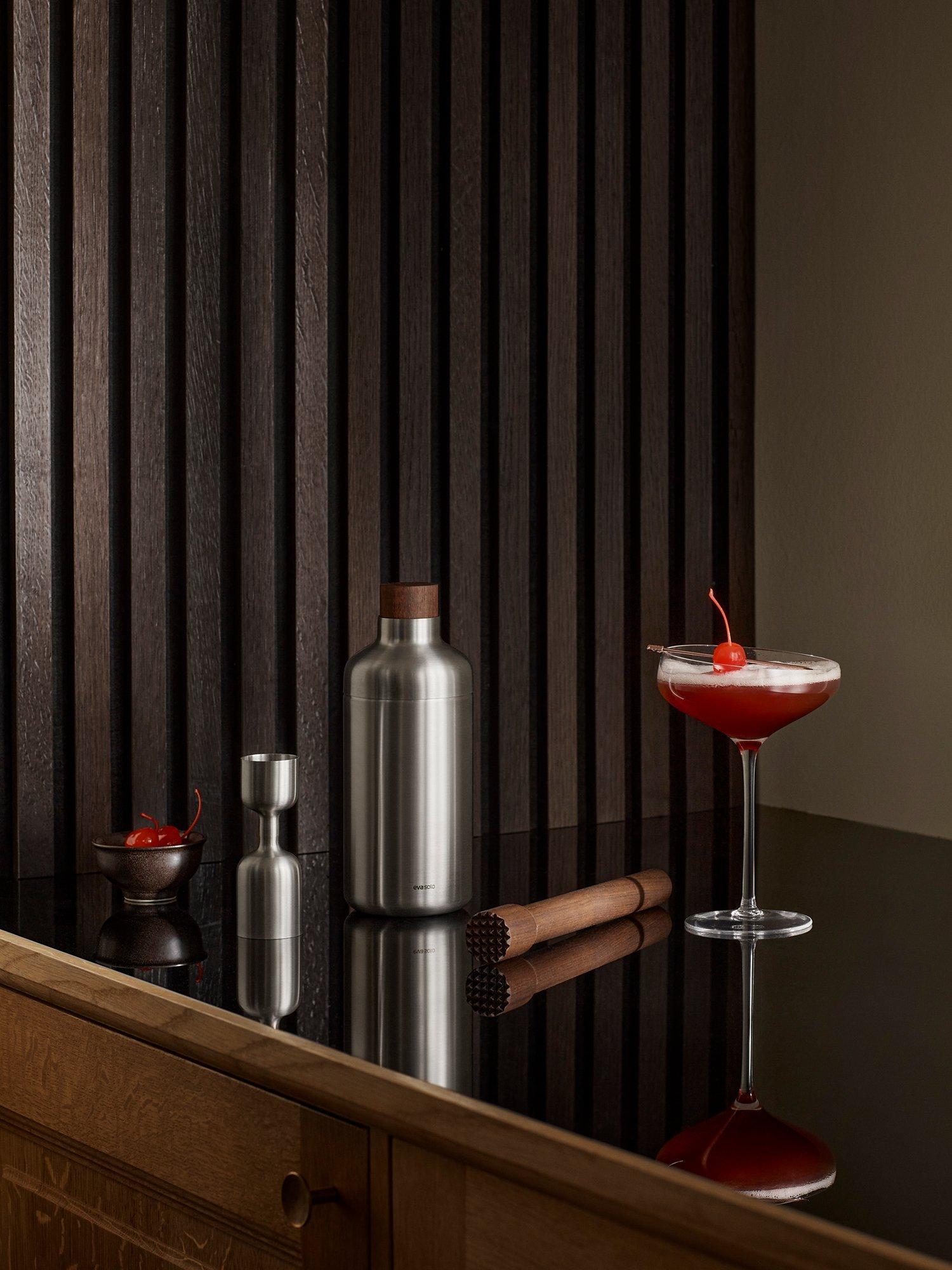 Eva Solo cocktail shaker brushed steel 690ml - British product