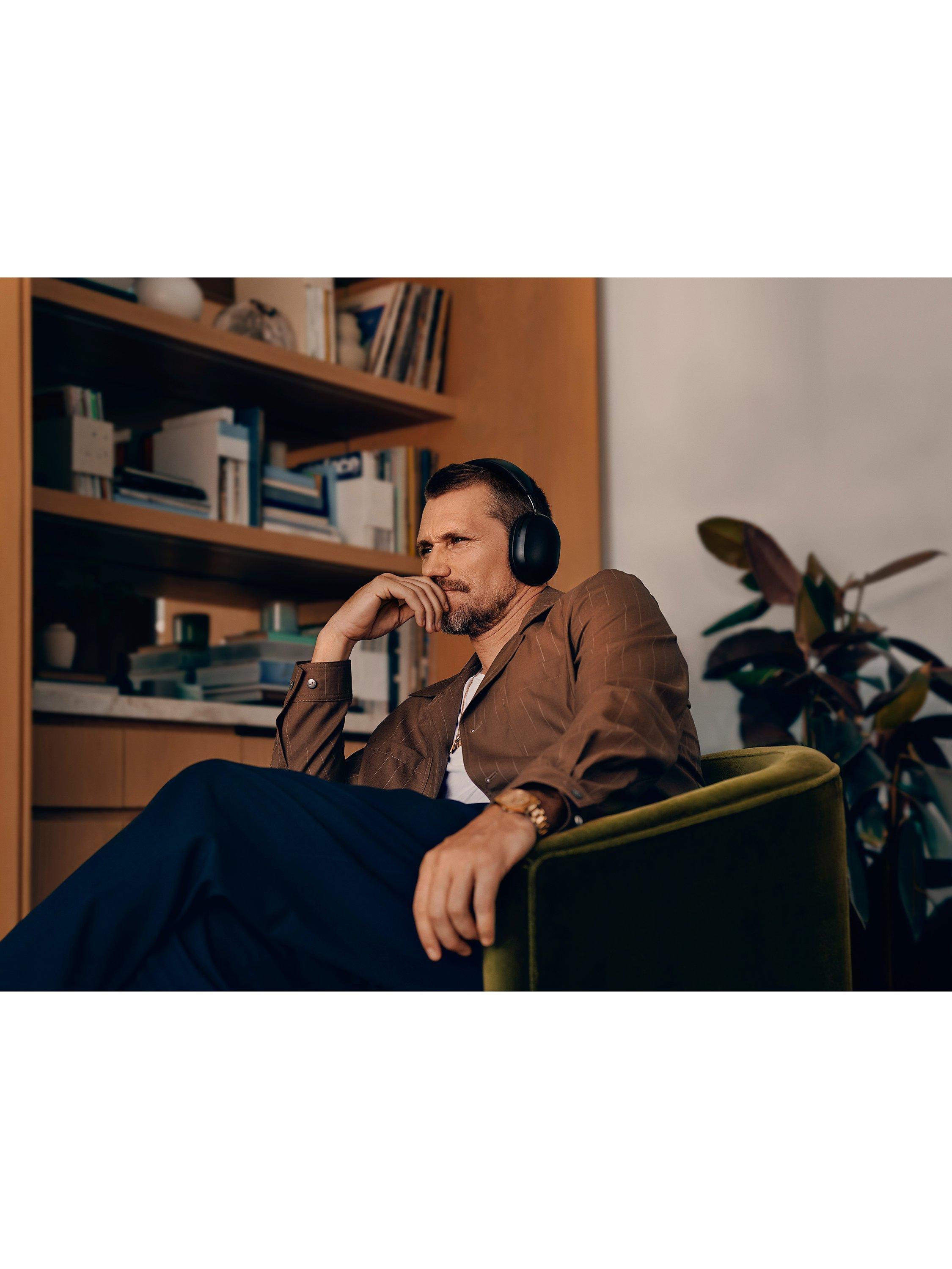 Sonos Ace wireless over-ear headphones with microphone remote (British brand)