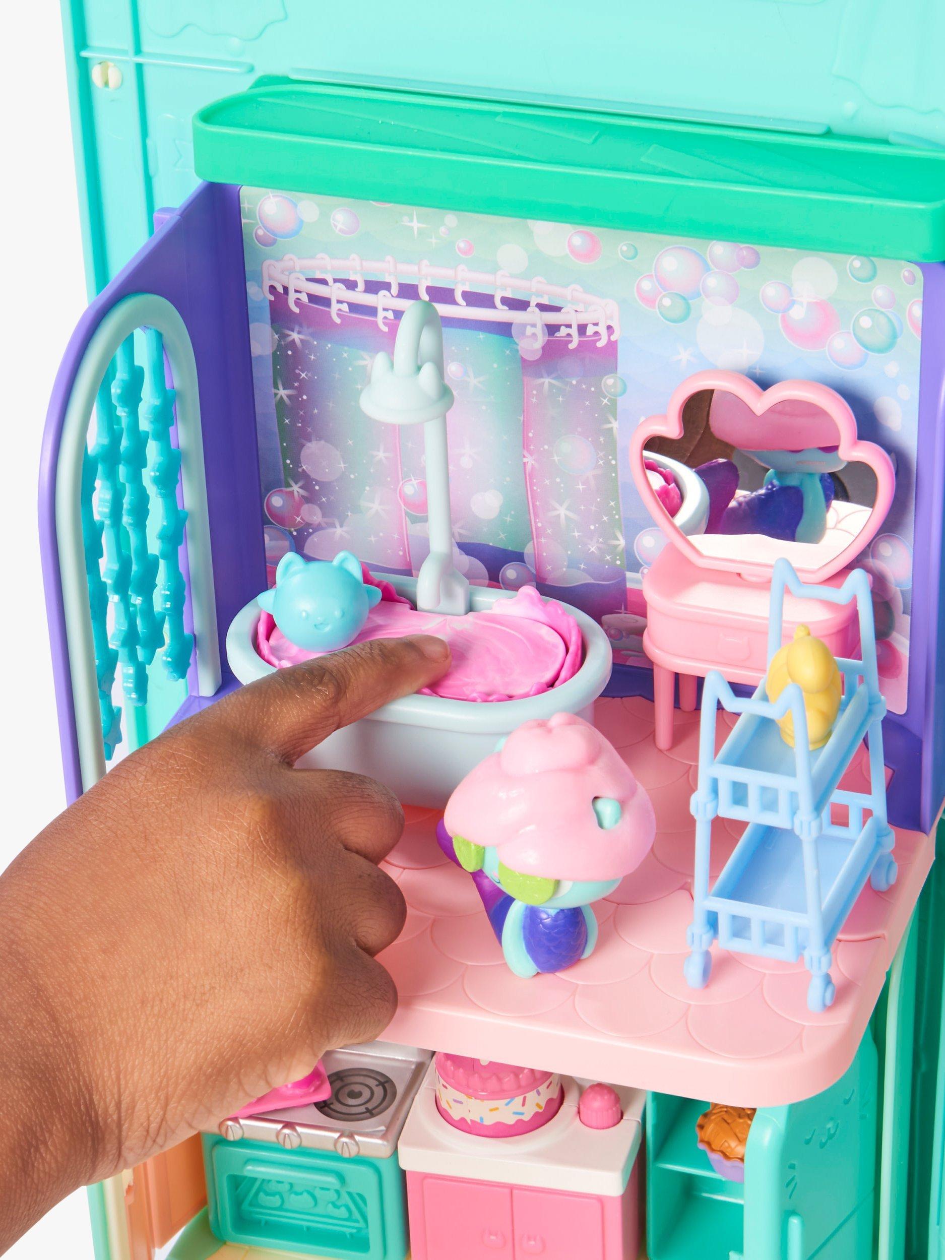 Gabby's Dollhouse Primp and Pamper Bathroom playset, UK version