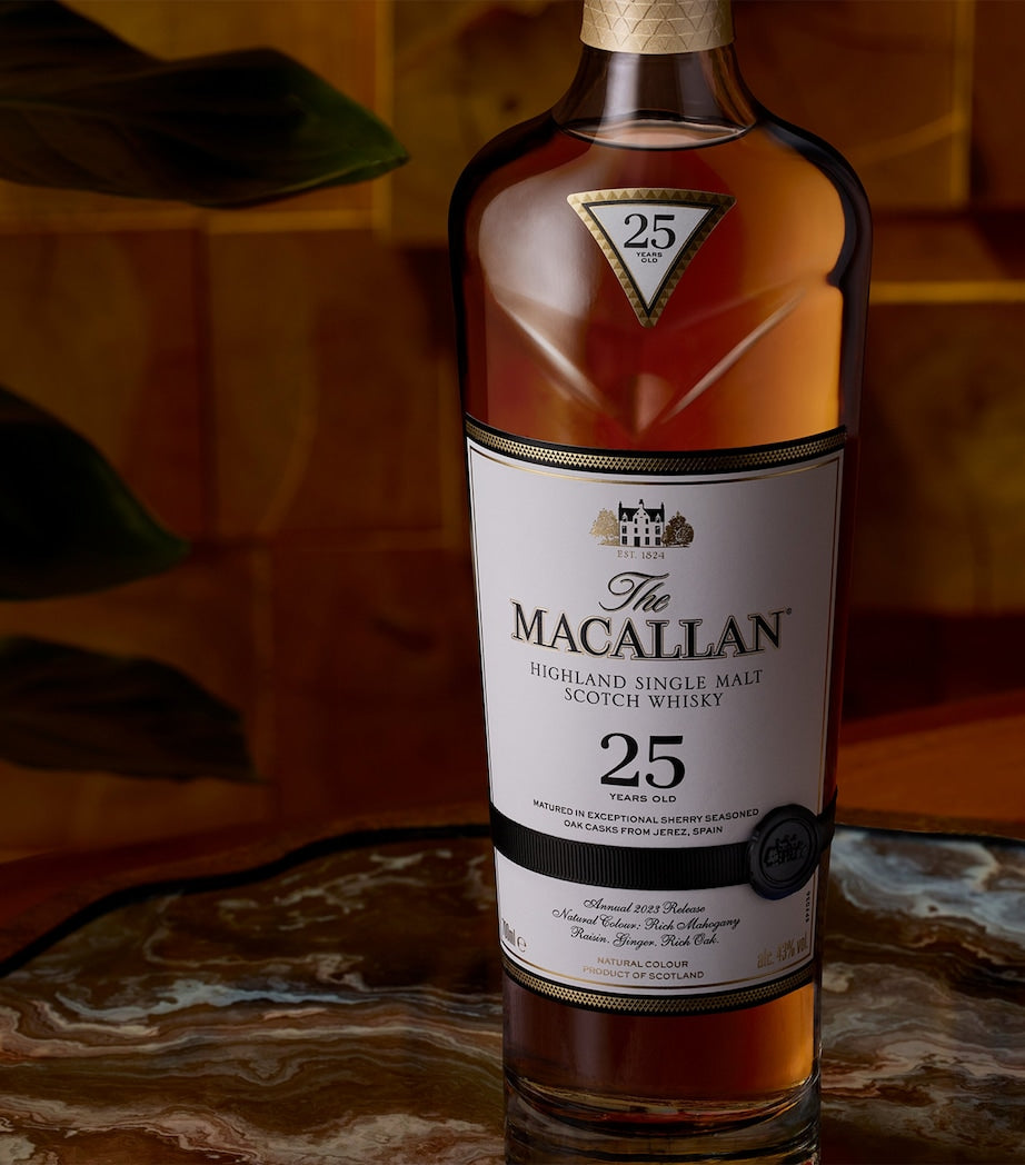 The Macallan 25-Year-Old Sherry Oak Whisky 70cl (British brand)