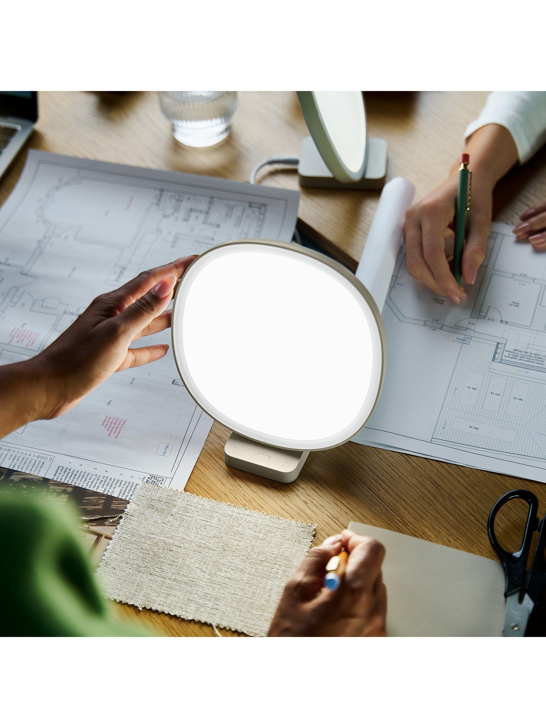 Lumie Dash compact light therapy lamp - British product