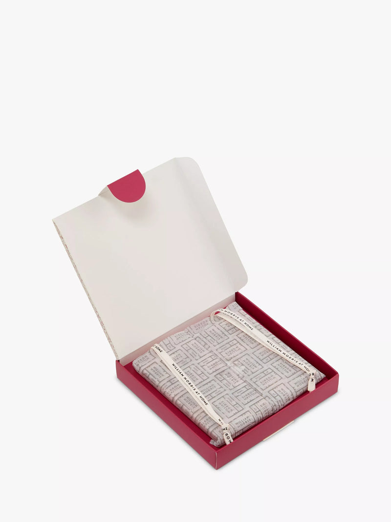 William Morris wax tablets patchouli red berry, imported from the UK