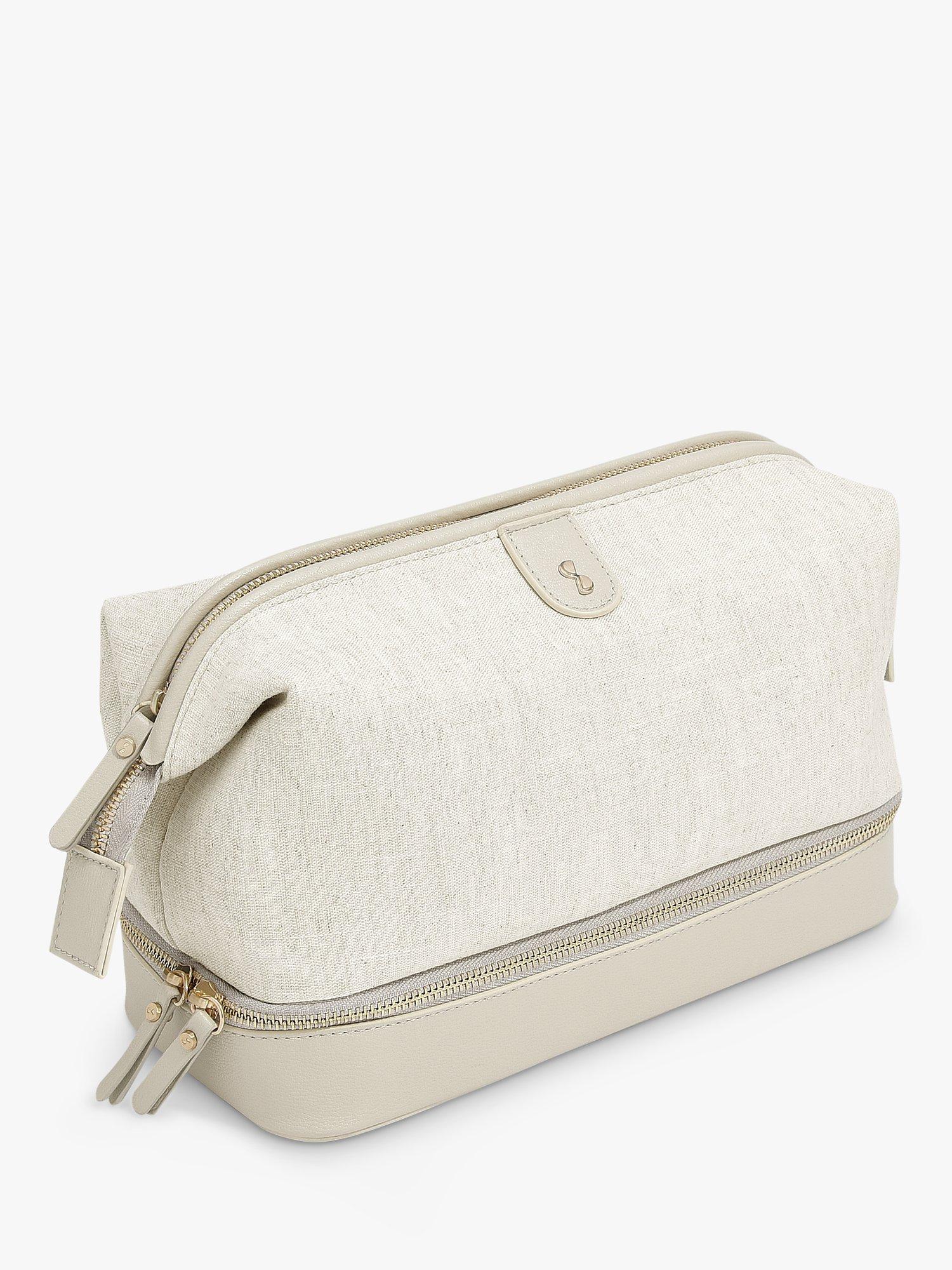 Stackers linen finish wash bag with multiple pockets and removable divider (British brand)