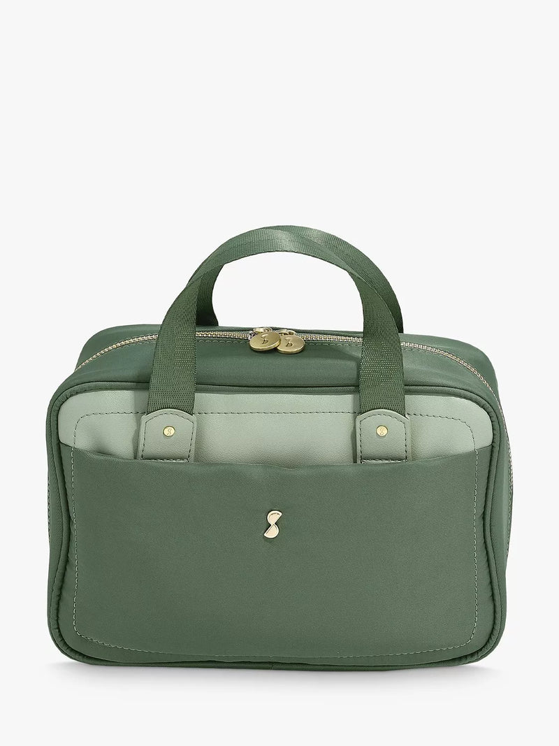 Stackers hanging wash bag in khaki (British brand)