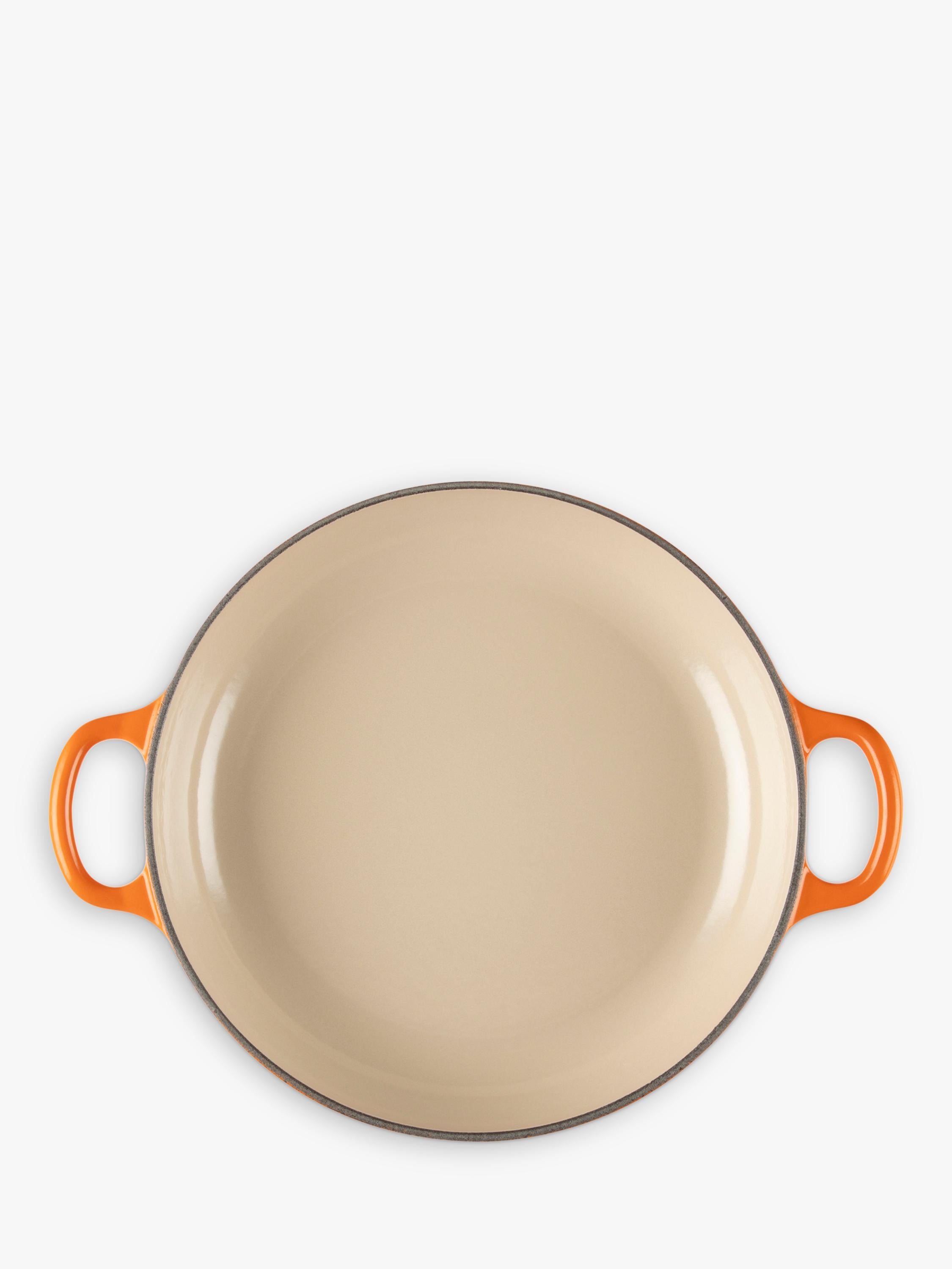 Le Creuset Cast Iron Signature Shallow Casserole 22cm, UK version