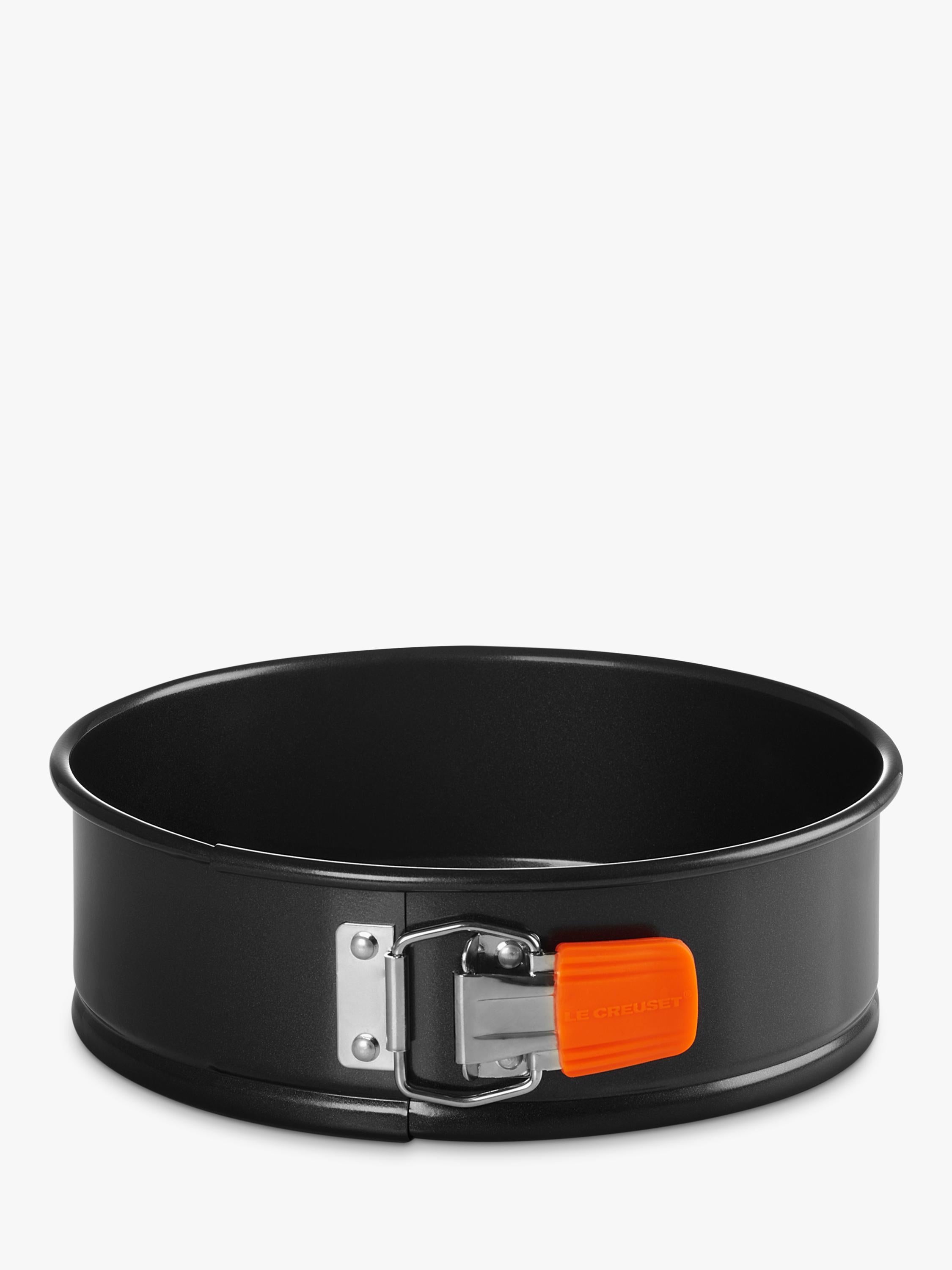 Le Creuset non-stick springform cake tin 21.7cm (British brand)