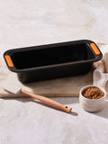 Le Creuset carbon steel non-stick loaf tin 2lb black - British product