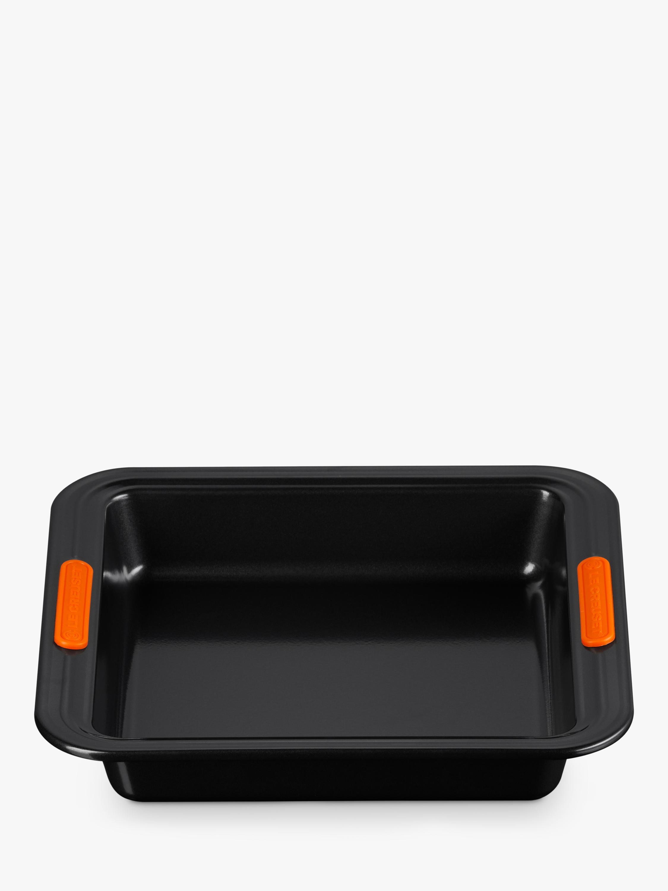 Le Creuset carbon steel toughened non-stick square cake tin 23cm, UK version