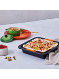 Le Creuset carbon steel toughened non-stick square cake tin 23cm, UK version