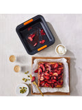 Le Creuset carbon steel toughened non-stick square cake tin 23cm, UK version