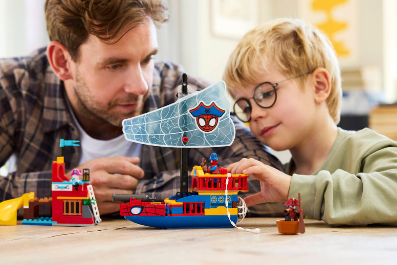 LEGO Marvel Team Spidey Pirate Ship building set with minifigures - British product
