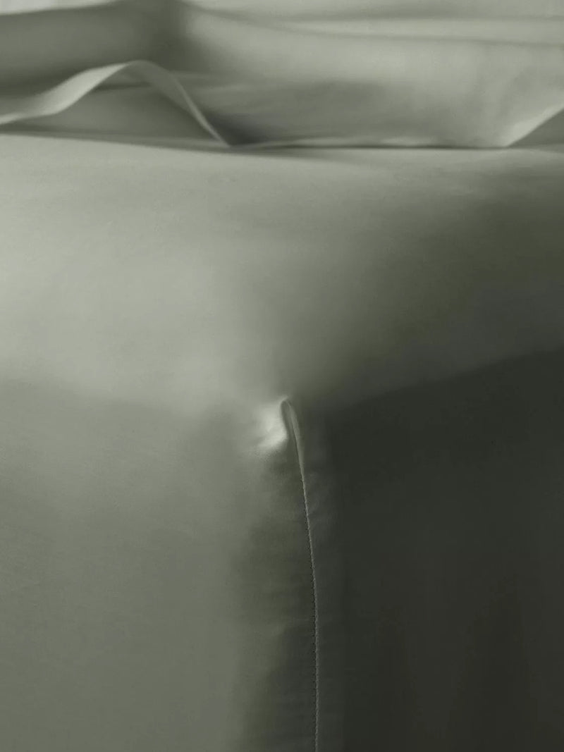 Bedfolk Luxe Cotton Standard Fitted Sheets - Ink Single