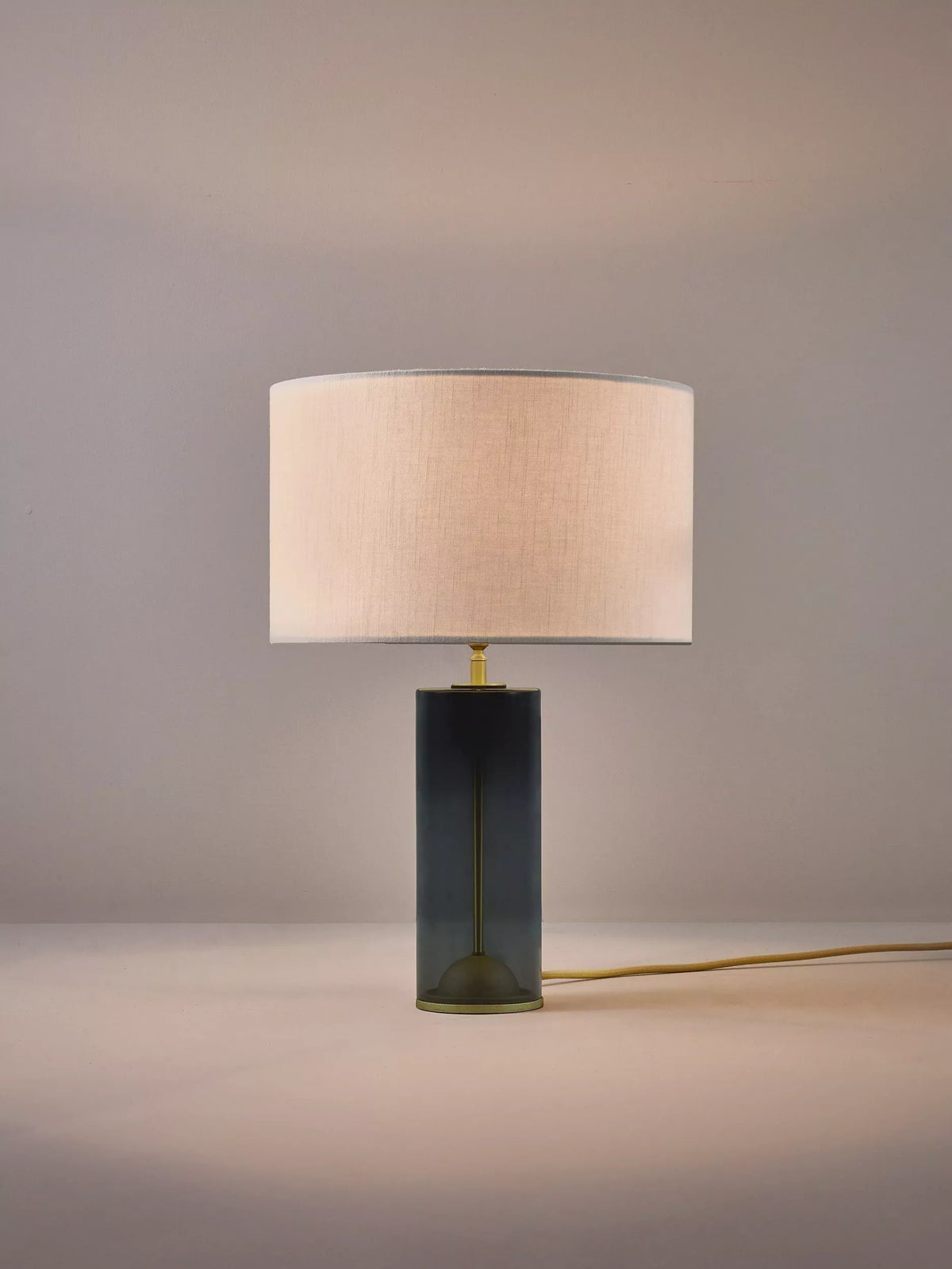 Original BTC white table lamp medium (British brand)