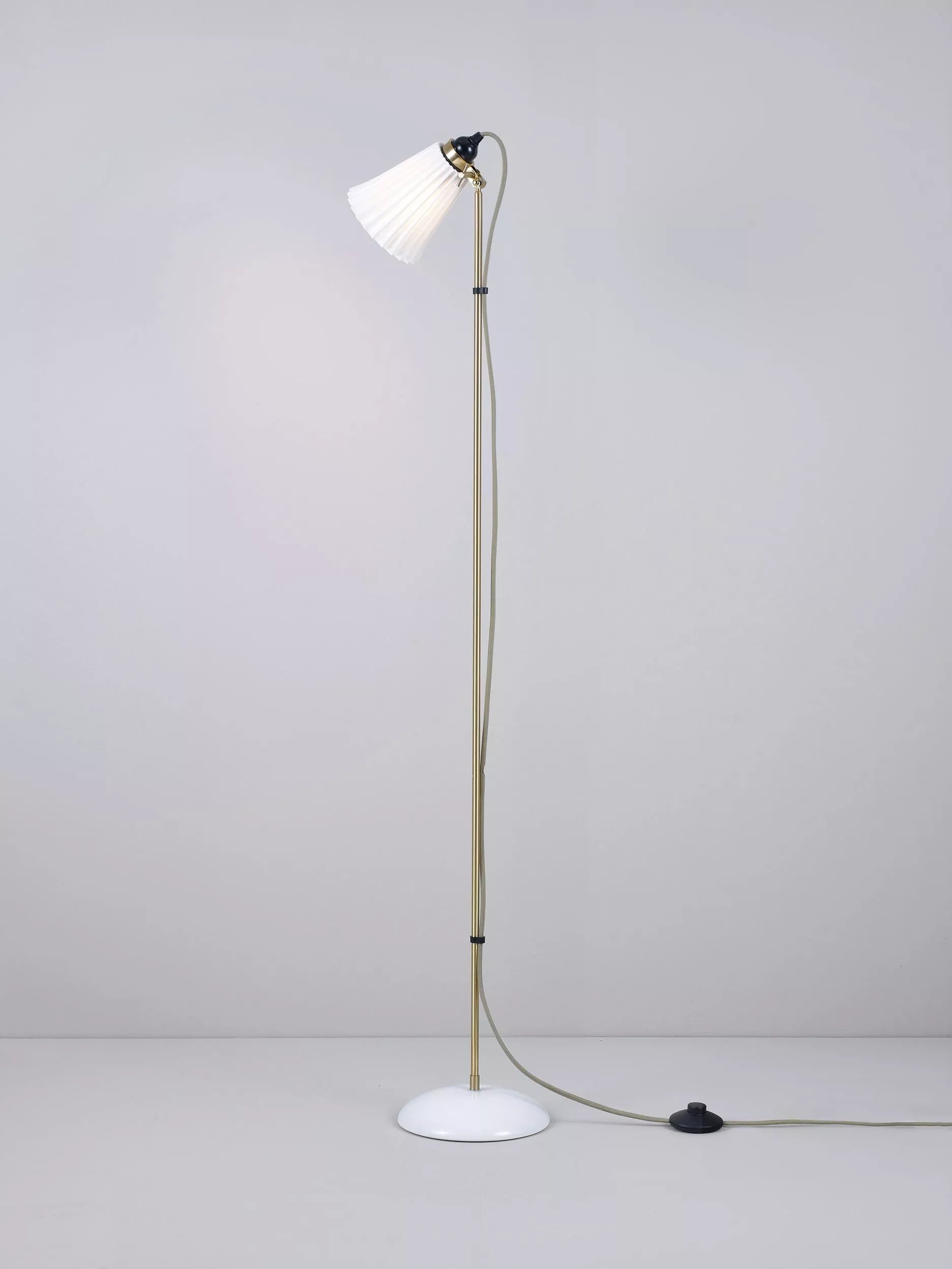 Original BTC Hector Pleat floor lamp natural, UK version