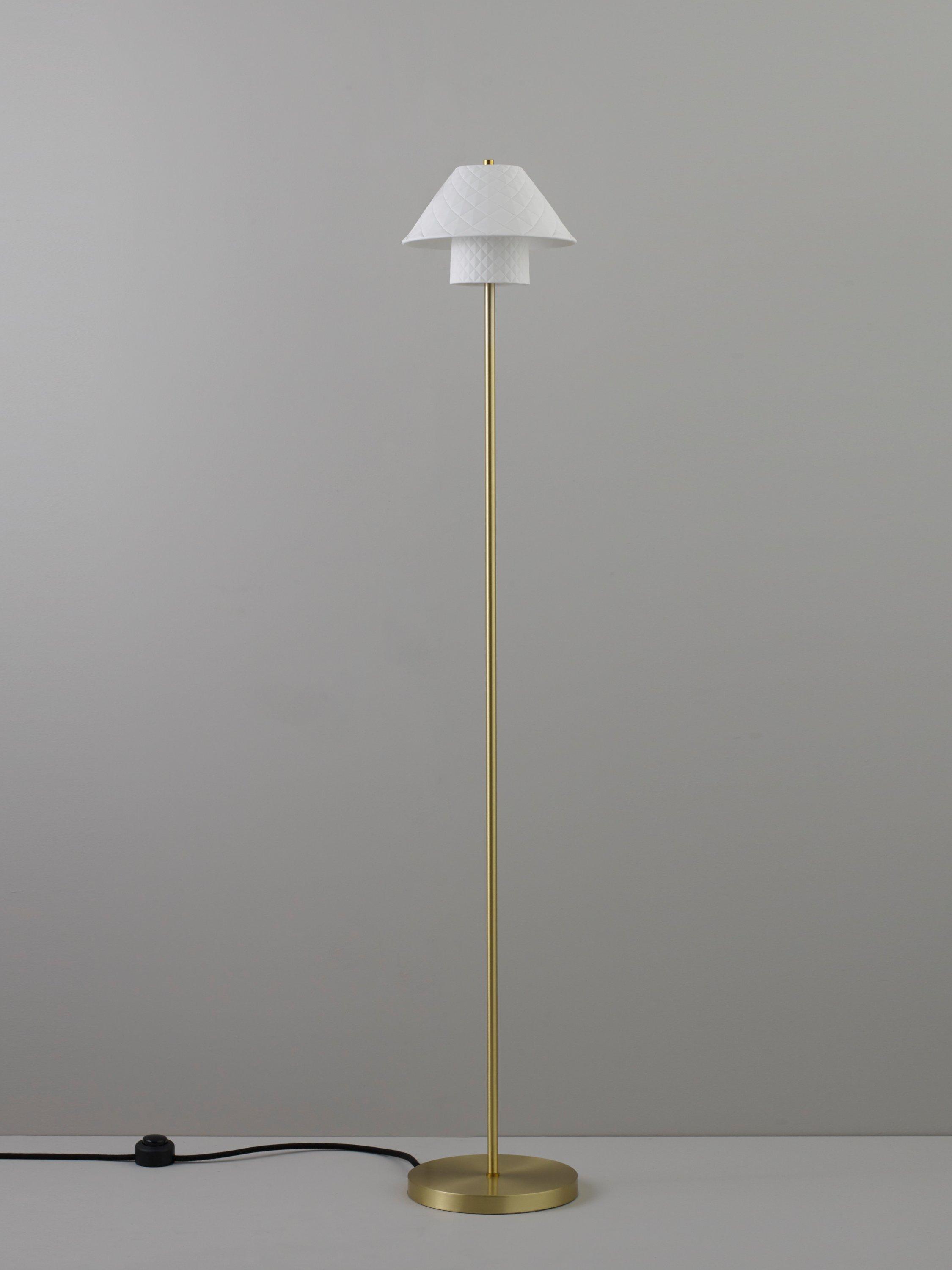 Original BTC Oxford floor lamp bone china satin brass - British product