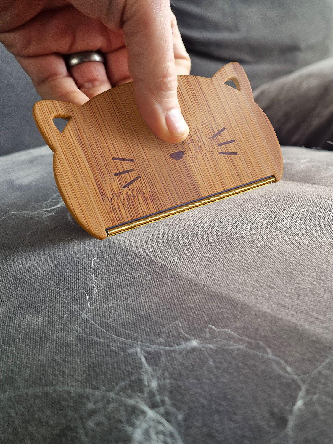 Pikkii bamboo cat hair remover tool, imported from the UK
