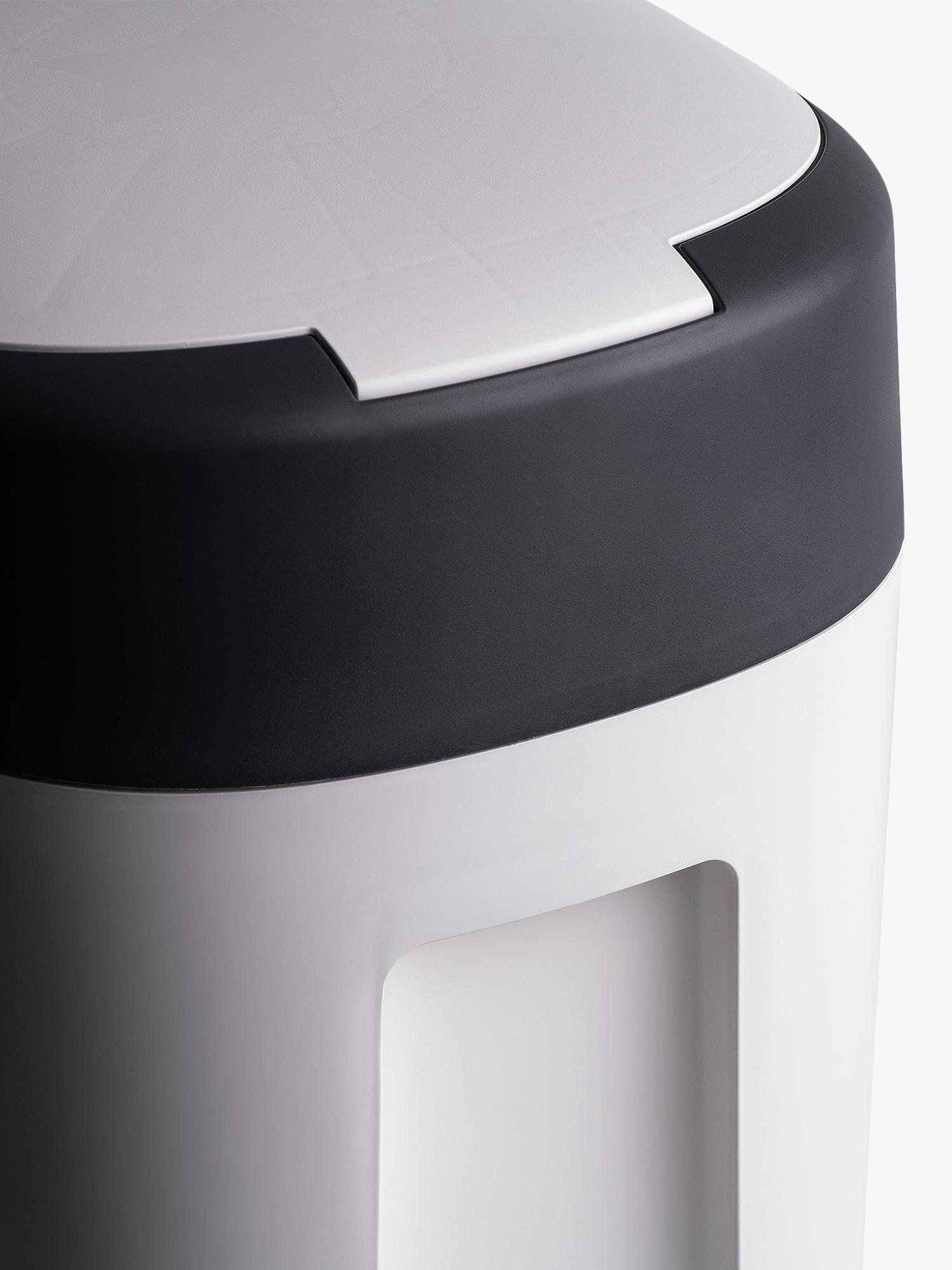 Tommee Tippee Twist & Click nappy bin starter set with refills, UK version