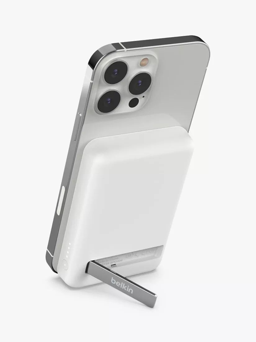 Belkin BoostCharge 5K magnetic wireless power bank with stand, UK version