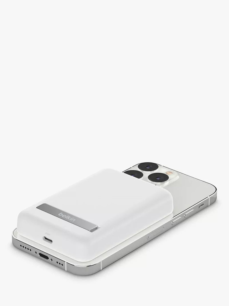 Belkin BoostCharge 5K magnetic wireless power bank with stand, UK version