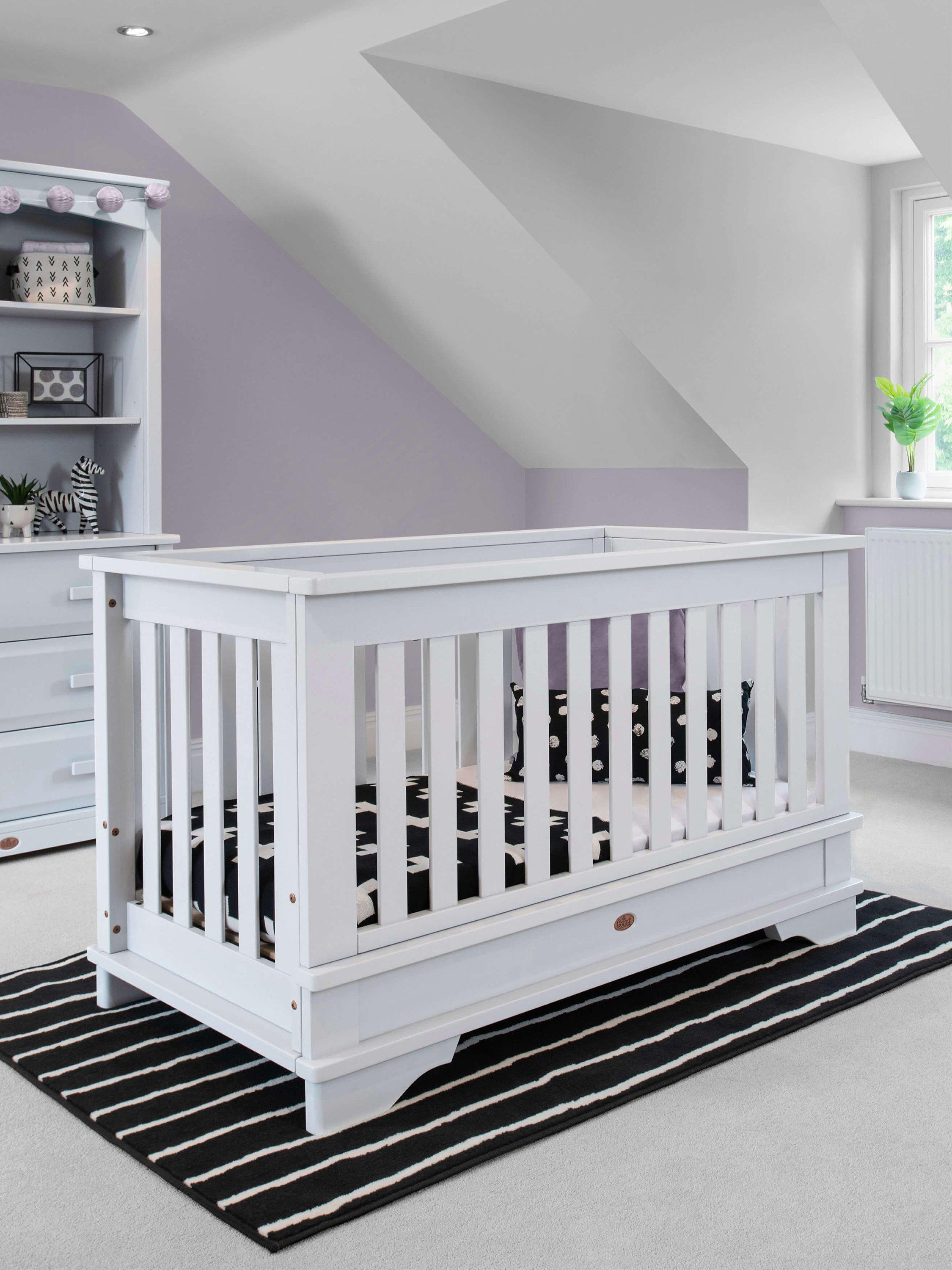 Boori convertible cotbed and dresser bundle in white - British product