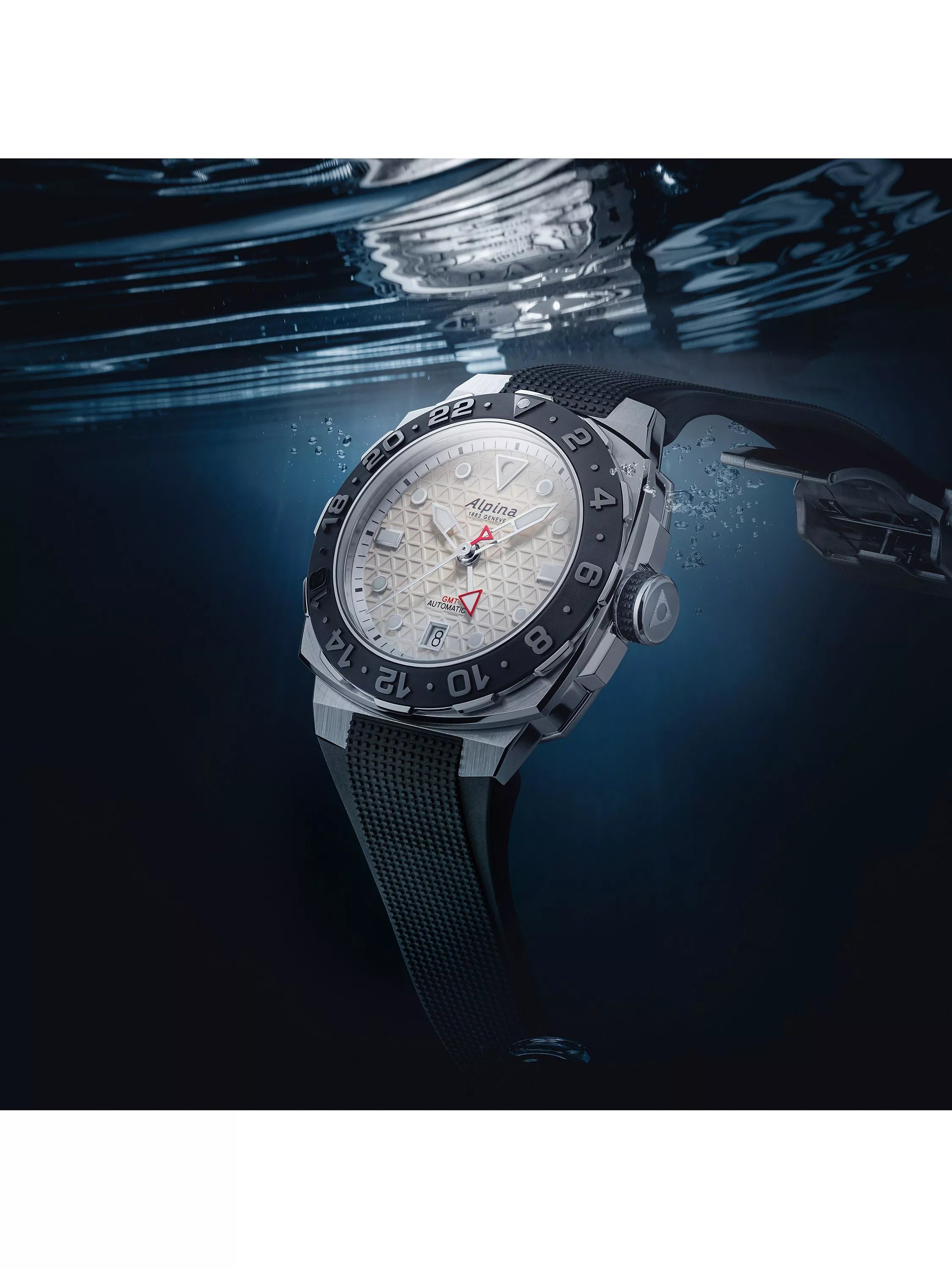 Alpina Seastrong Diver Extreme automatic GMT watch black rubber strap - British product