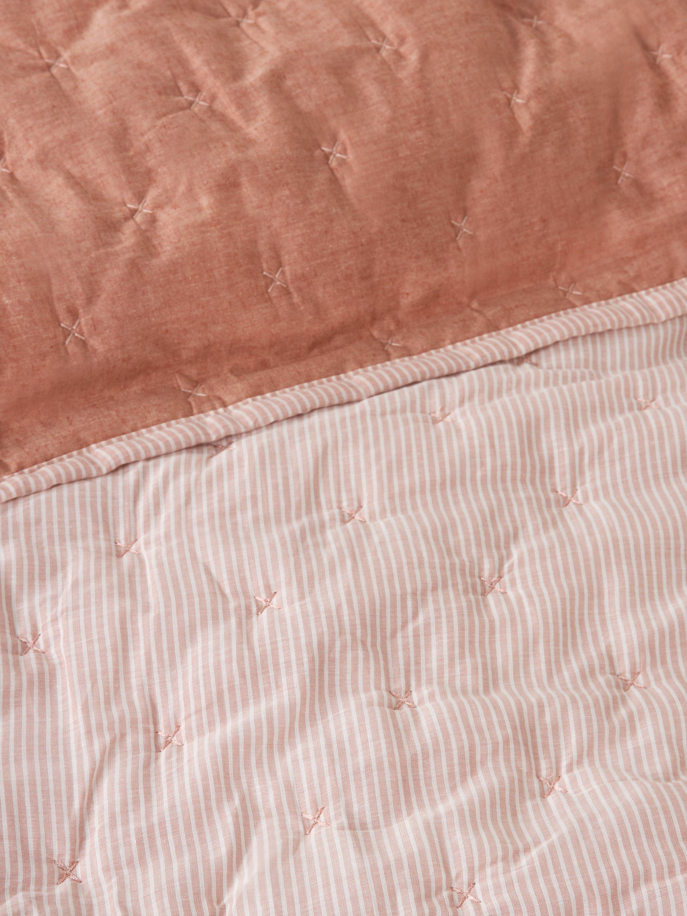 John Lewis chambray stripe reversible quilted bedspread king size - British product
