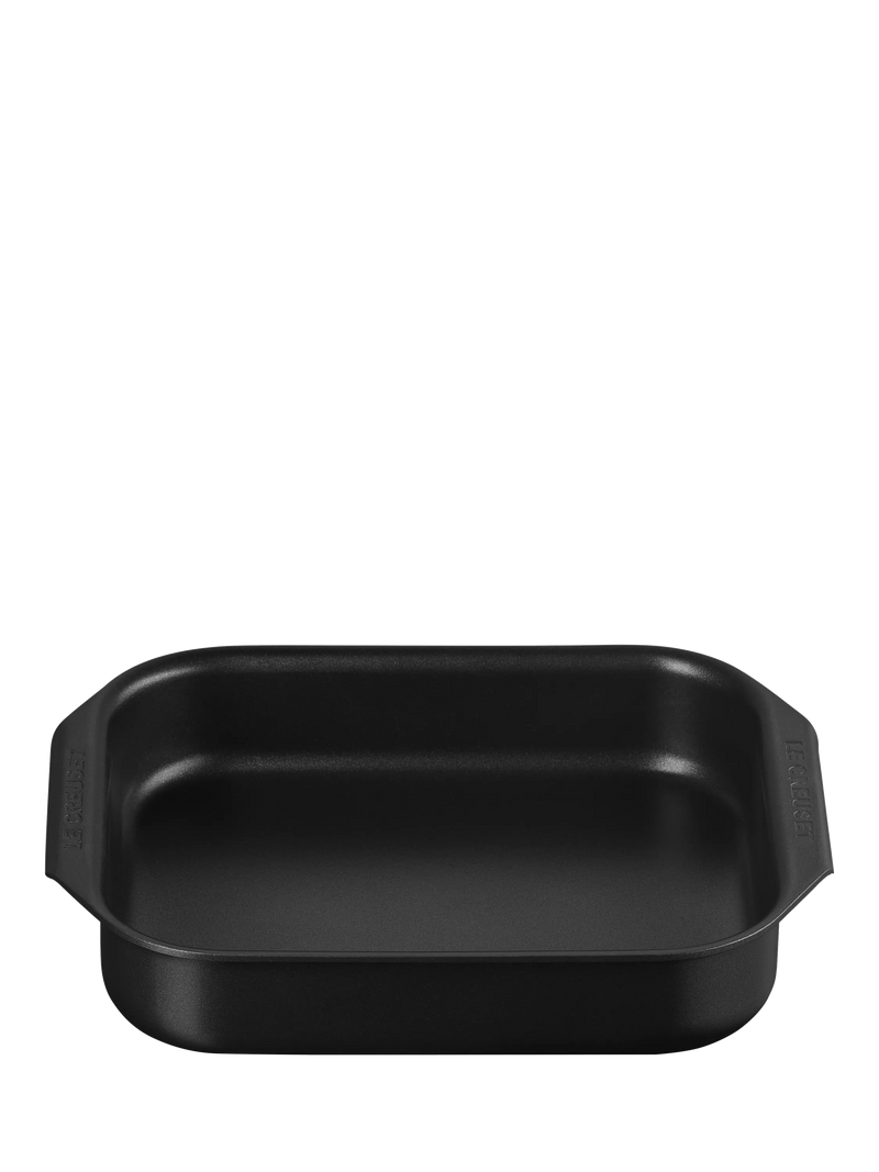 Le Creuset hard anodised aluminium non-stick roasting tin 27cm, UK version