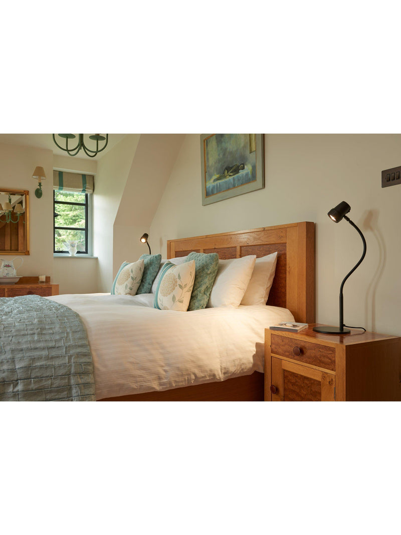 Serious Readers Alex table lamp black, imported from the UK