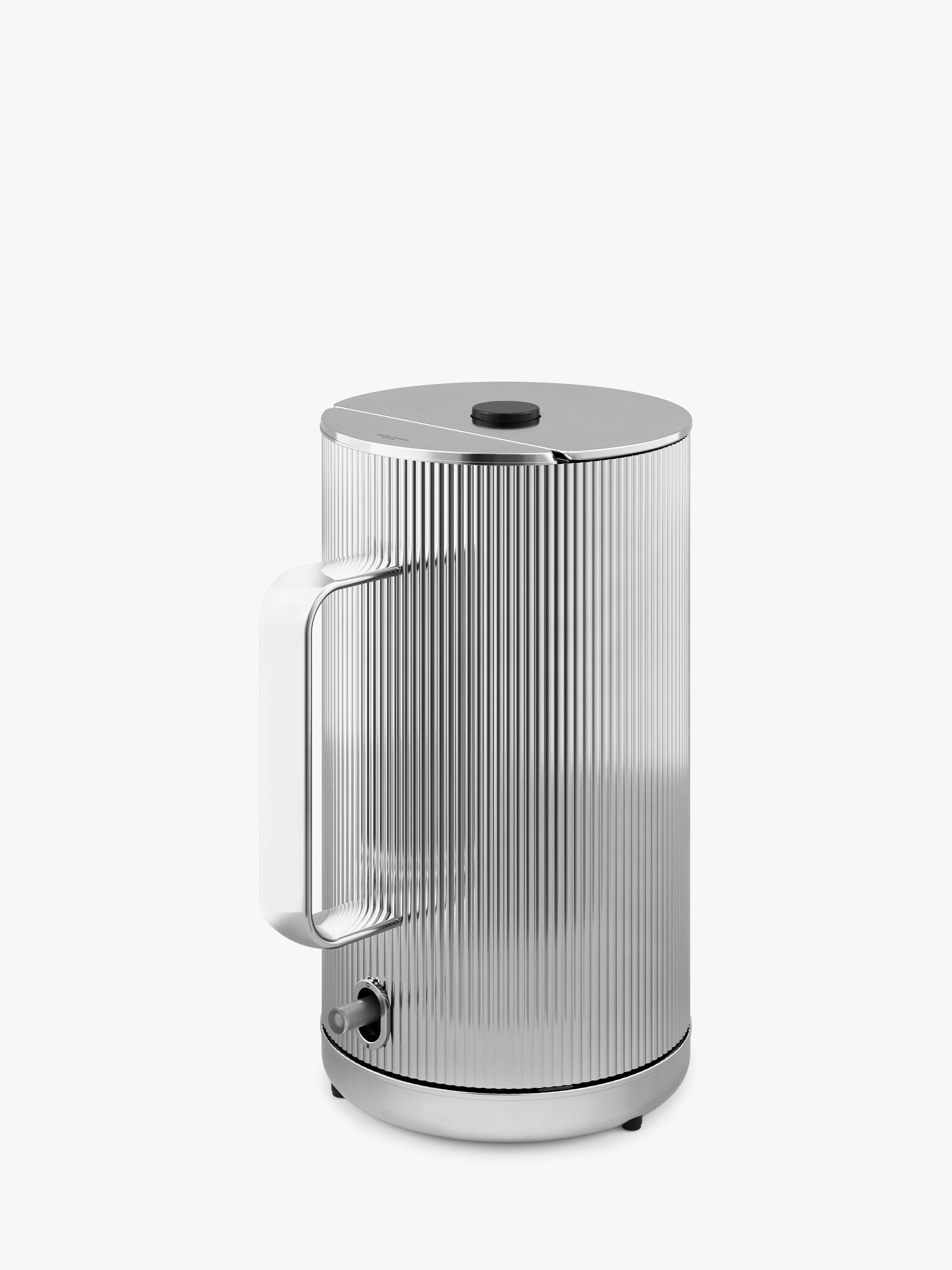 Georg Jensen Bernadotte electric kettle silver, UK version