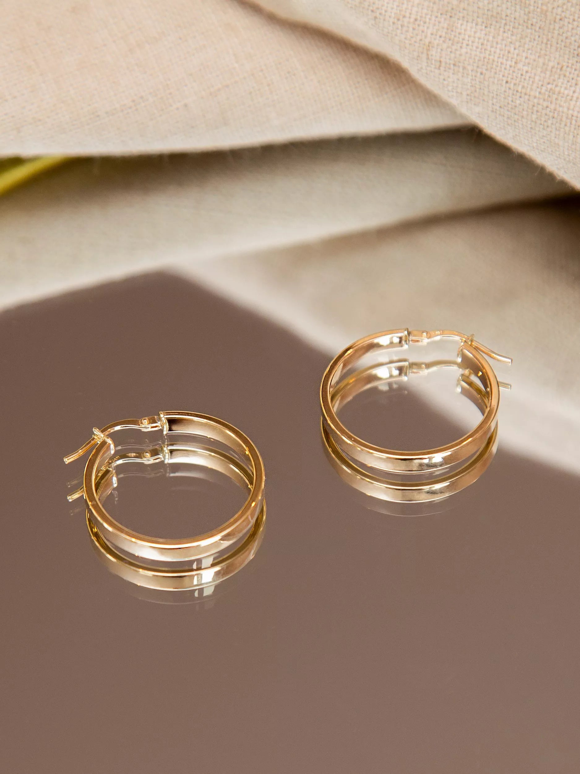 IBB 18ct yellow gold hoop creole earrings - British product