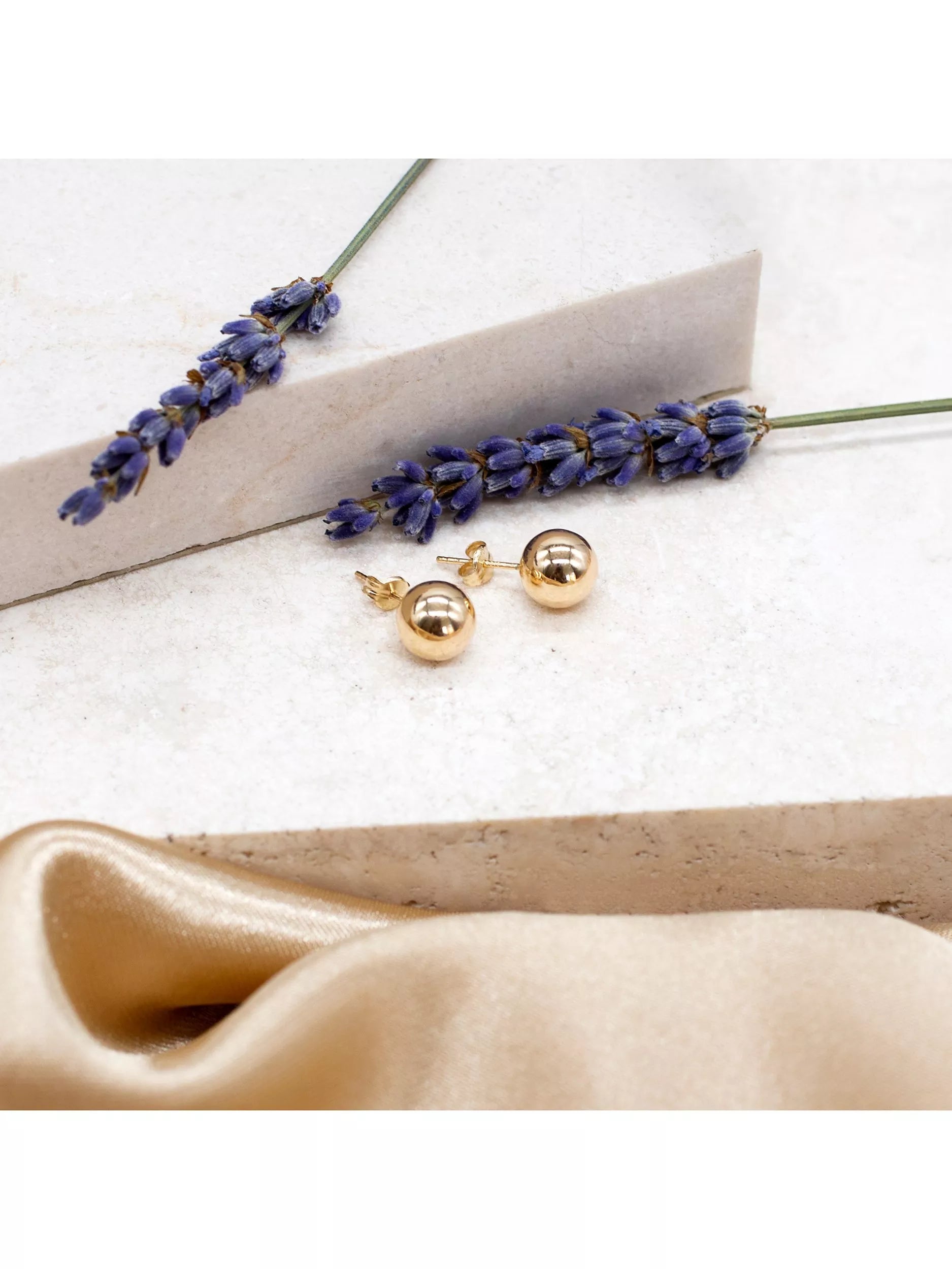 IBB 18ct yellow gold polished ball stud earrings (British brand)