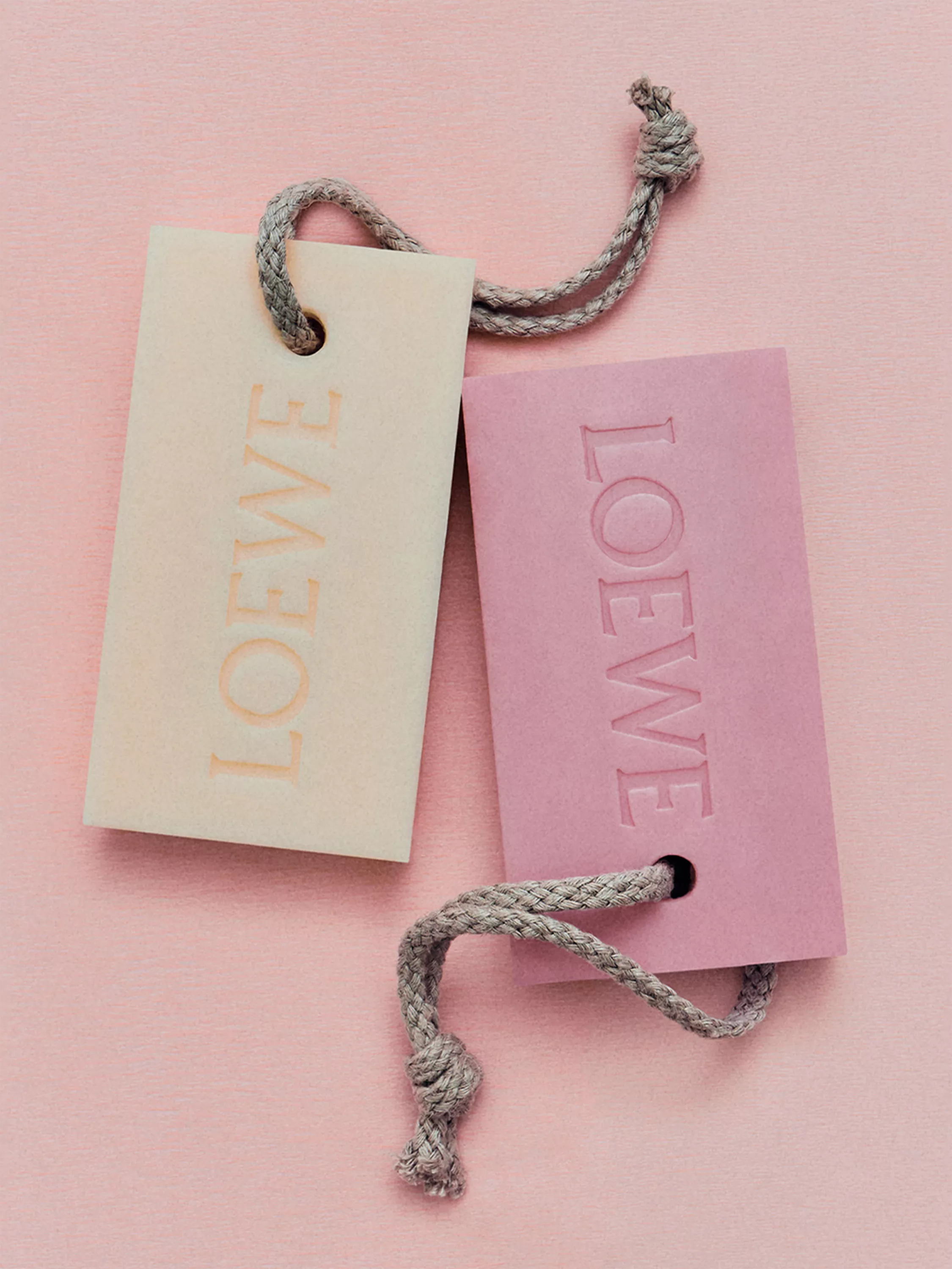 LOEWE Ivy solid soap 290g bar, imported from the UK