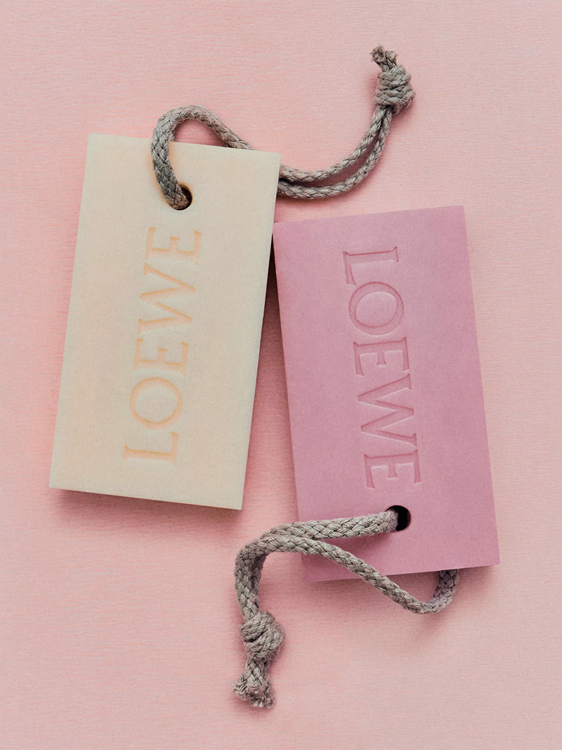 LOEWE Ivy solid soap 290g bar, imported from the UK