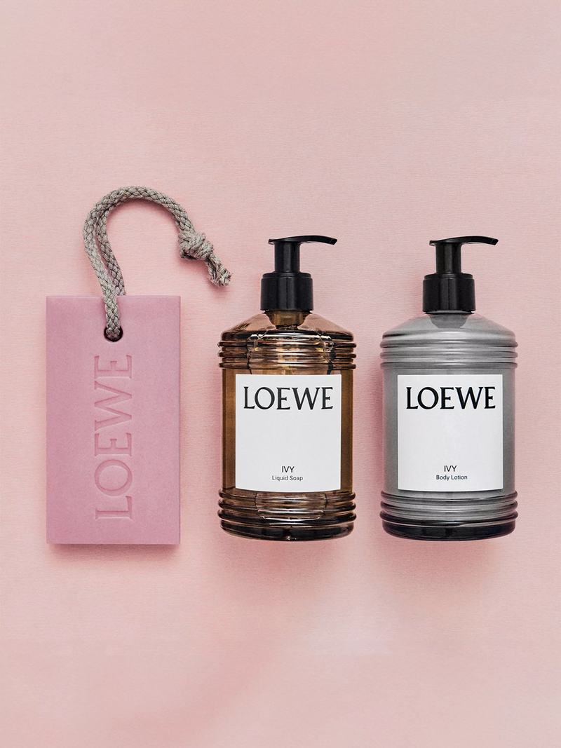LOEWE Ivy solid soap 290g bar, imported from the UK
