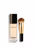 CHANEL Sublimage L'essence De Teint Ultimate Radiance-Generating Serum Foundation, B00