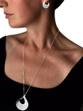 Nina B fluted curved pendant necklace silver (British brand)