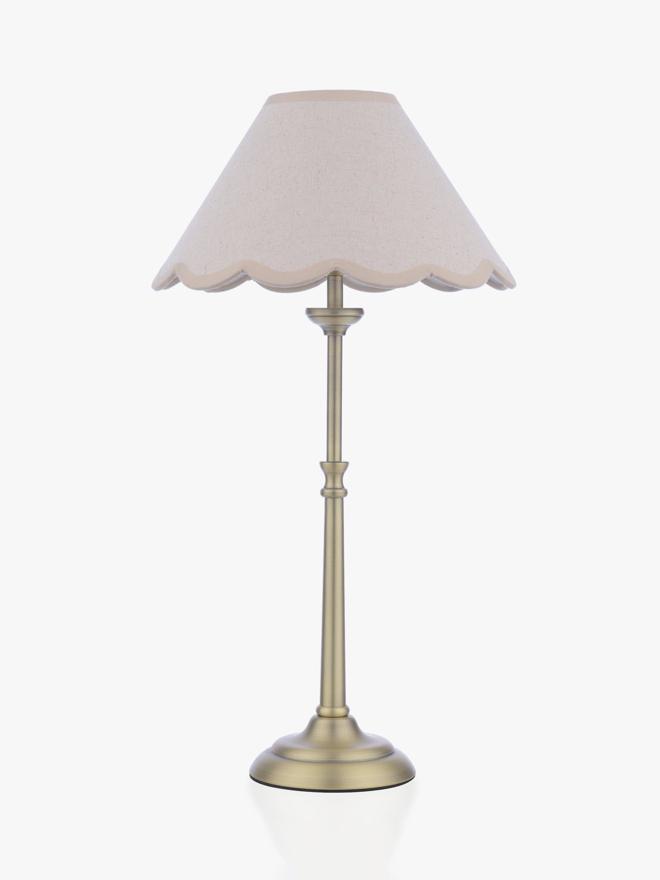 Laura Ashley Cordwell Muschel-Tischlampe (Britische Marke)