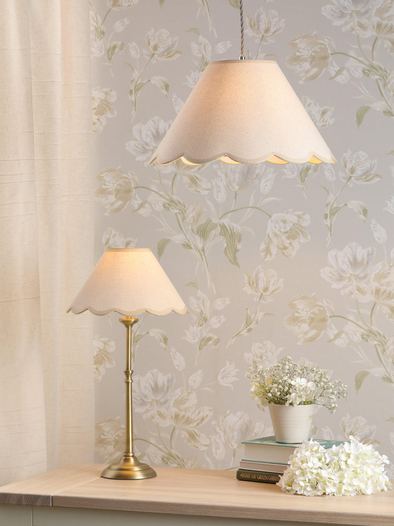 Laura Ashley Cordwell Muschel-Tischlampe (Britische Marke)