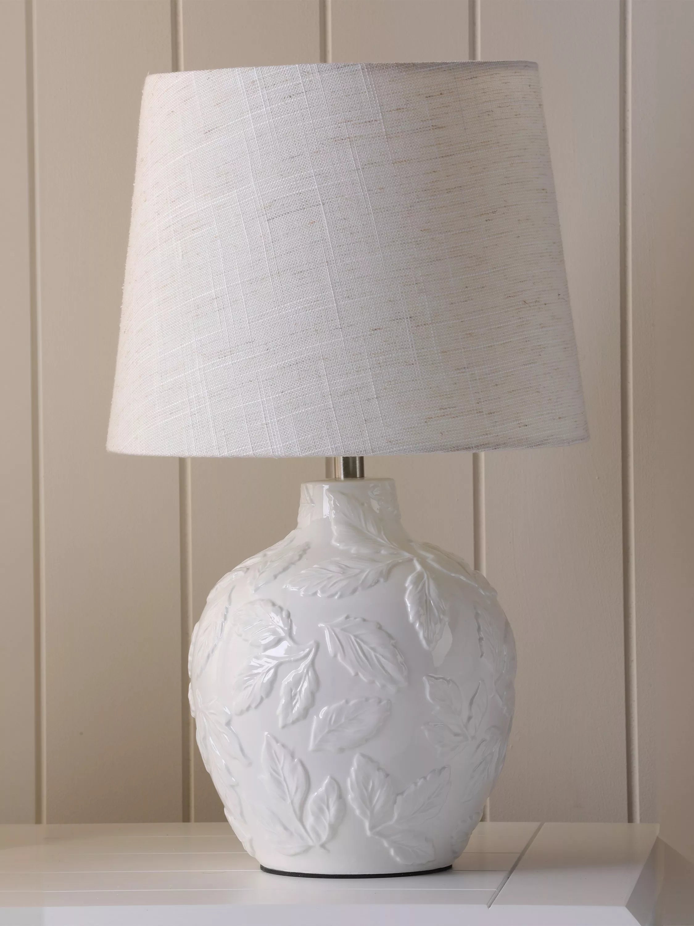 Laura Ashley Redhall ceramic table lamp white, imported from the UK