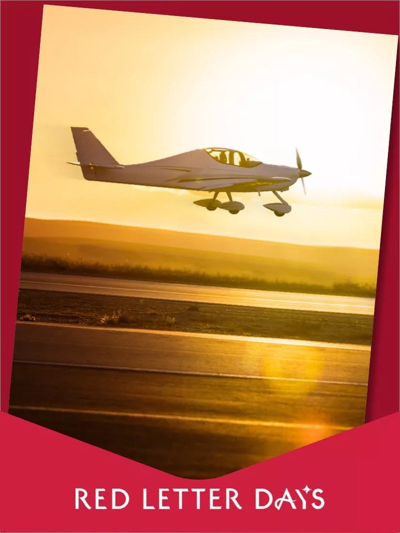 Flying Lesson Experience with Pilot and Observer Roles, 60 Minutes