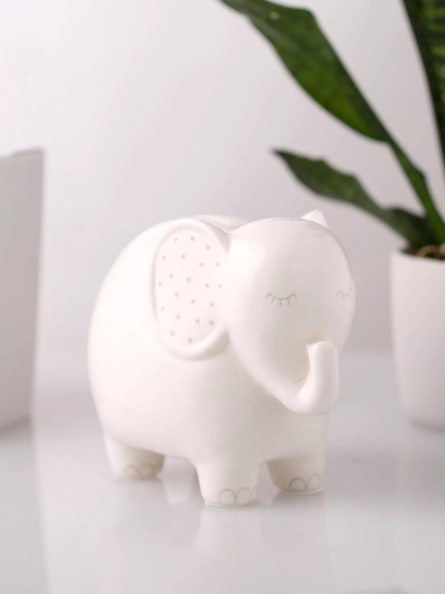 Pearhead ceramic elephant money bank UK version