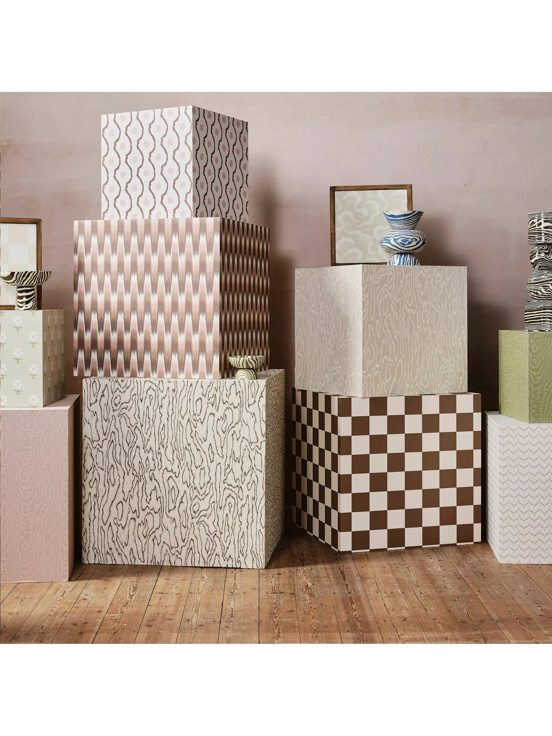Henry Holland X Harlequin Edenfield Wallpaper in Matcha, UK version