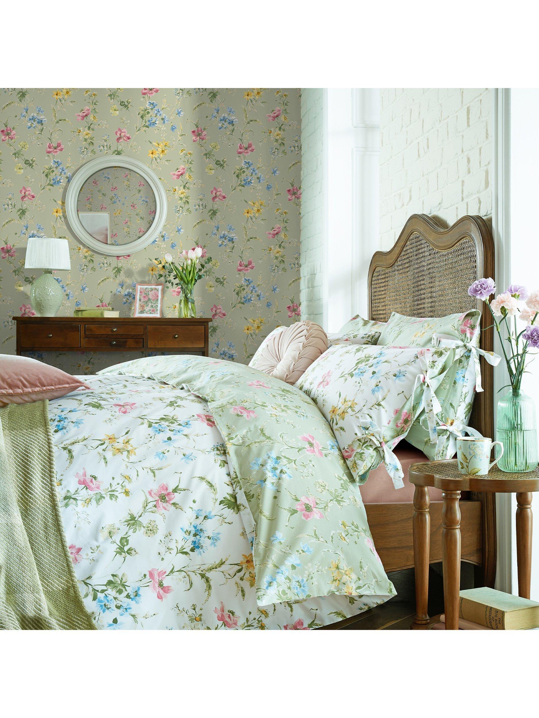 Laura Ashley Poppy Meadow floral wallpaper, UK version