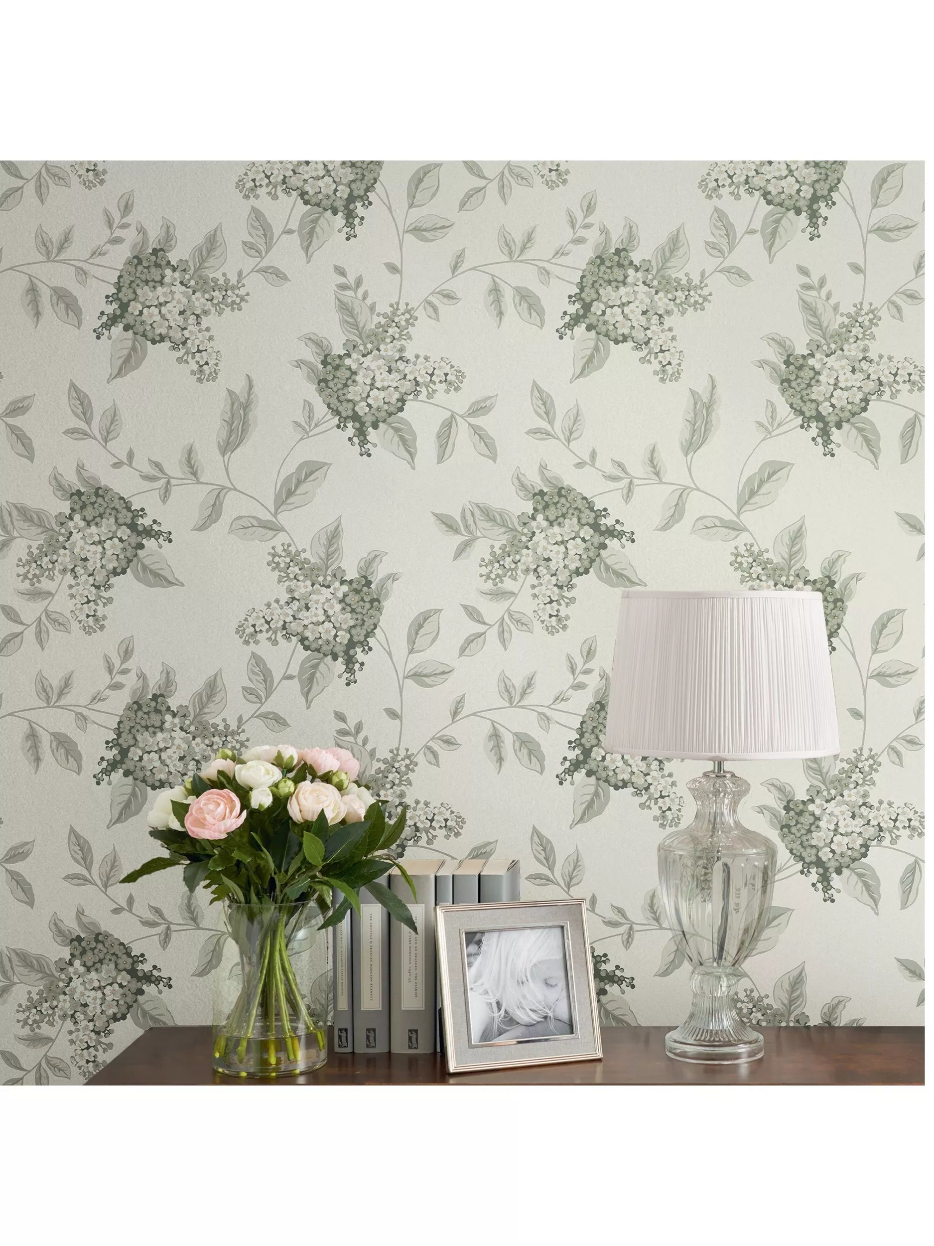 Laura Ashley fern pattern wallpaper with lilac flowers, UK version
