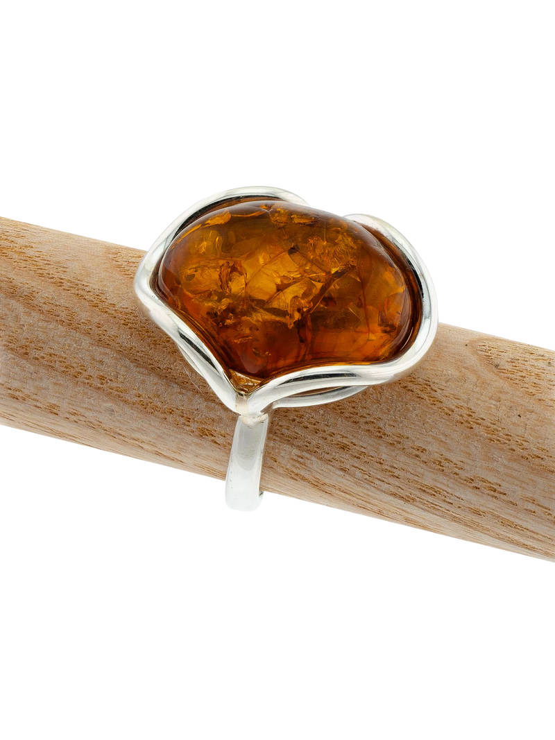 Be-Jewelled Baltic Amber oval ring in sterling silver - British product